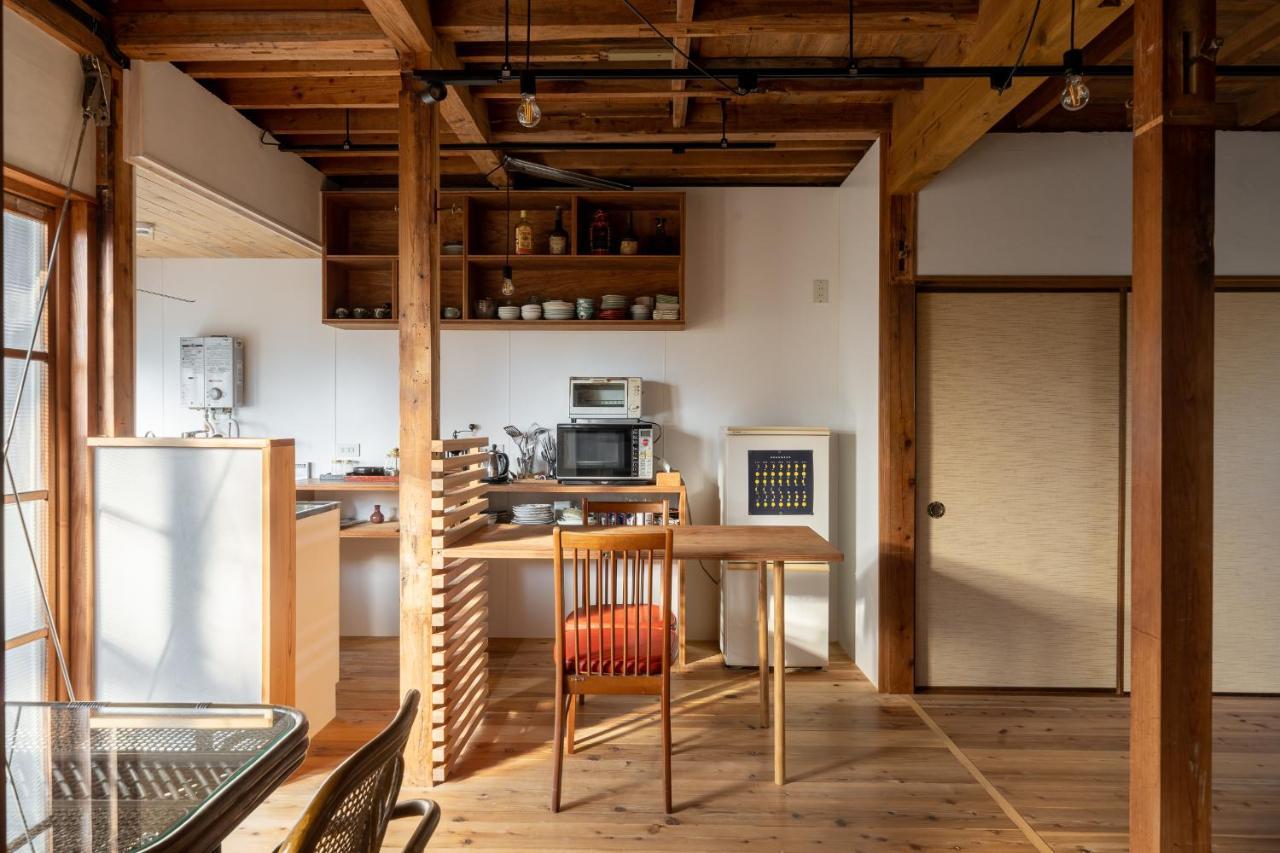 神倉書斎 Kamikura-Hideaway Apartamento Shingu Exterior foto